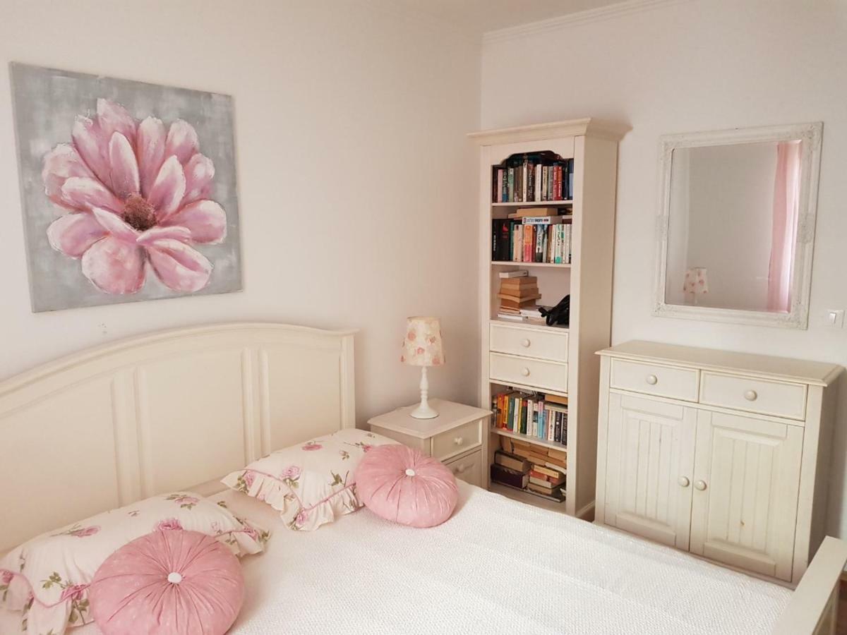Cozy Apartment In ロヴィニ エクステリア 写真